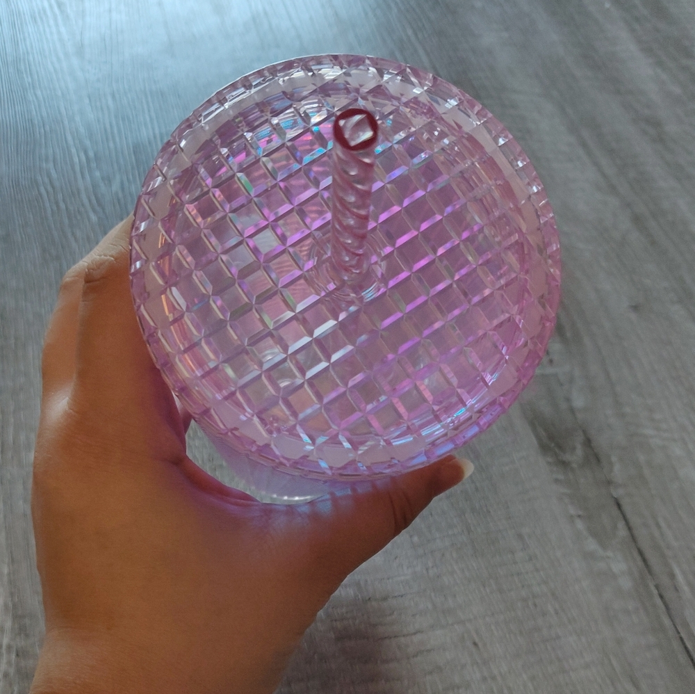 Starbucks Pink Grid Cold Cup - 24 oz - Picture 3 of 3